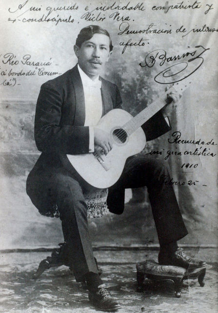 Agustín_Barrios_1910.jpg